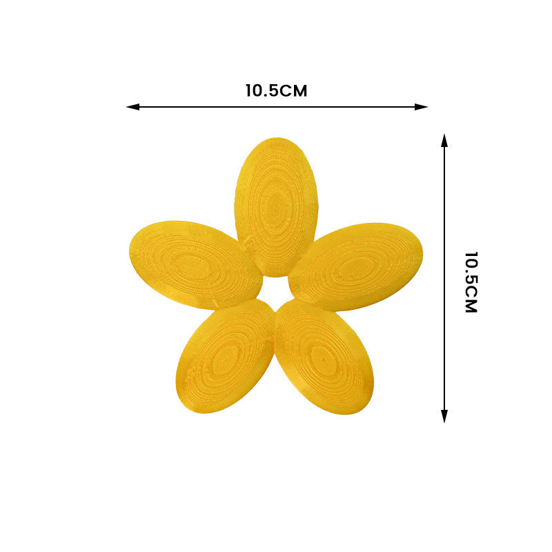 Insect Petal Shape Plastic Drinking Water Platform